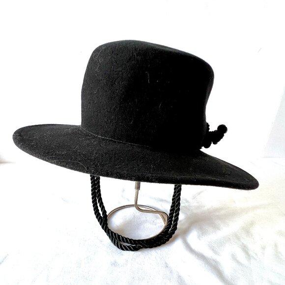 Vintage Betmar Black Hat, 100% Wool, Bolero Style, Excellent Condition! - Picture 3 of 16